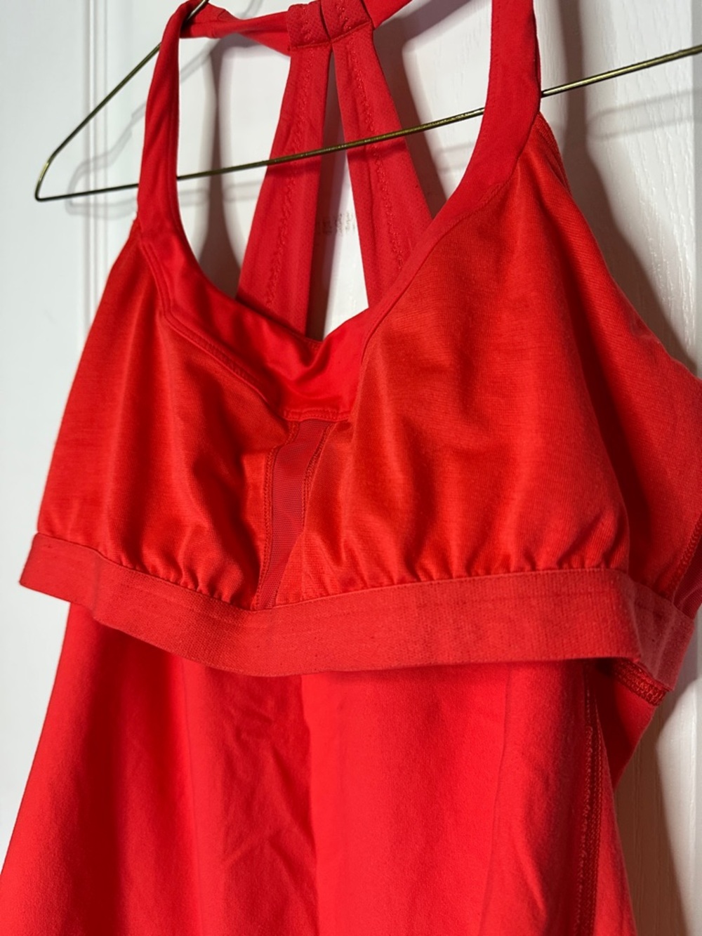 lululemon athletica Red Halter Racerback Tank women’s size M bra included A0175 - Picture 7 of 9